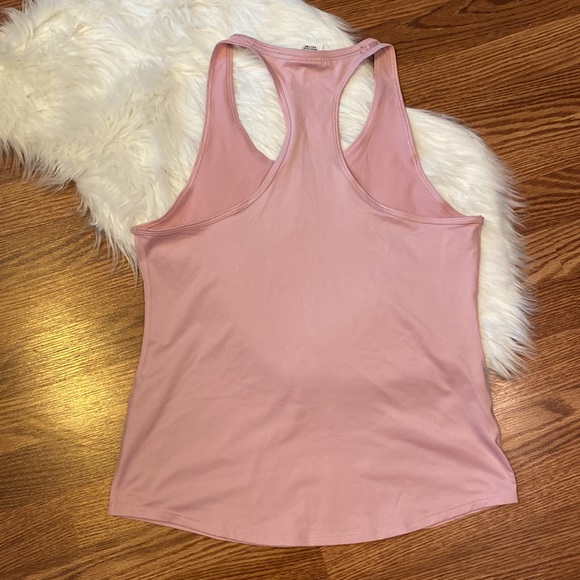 Pink Tank - Picture 7 of 7